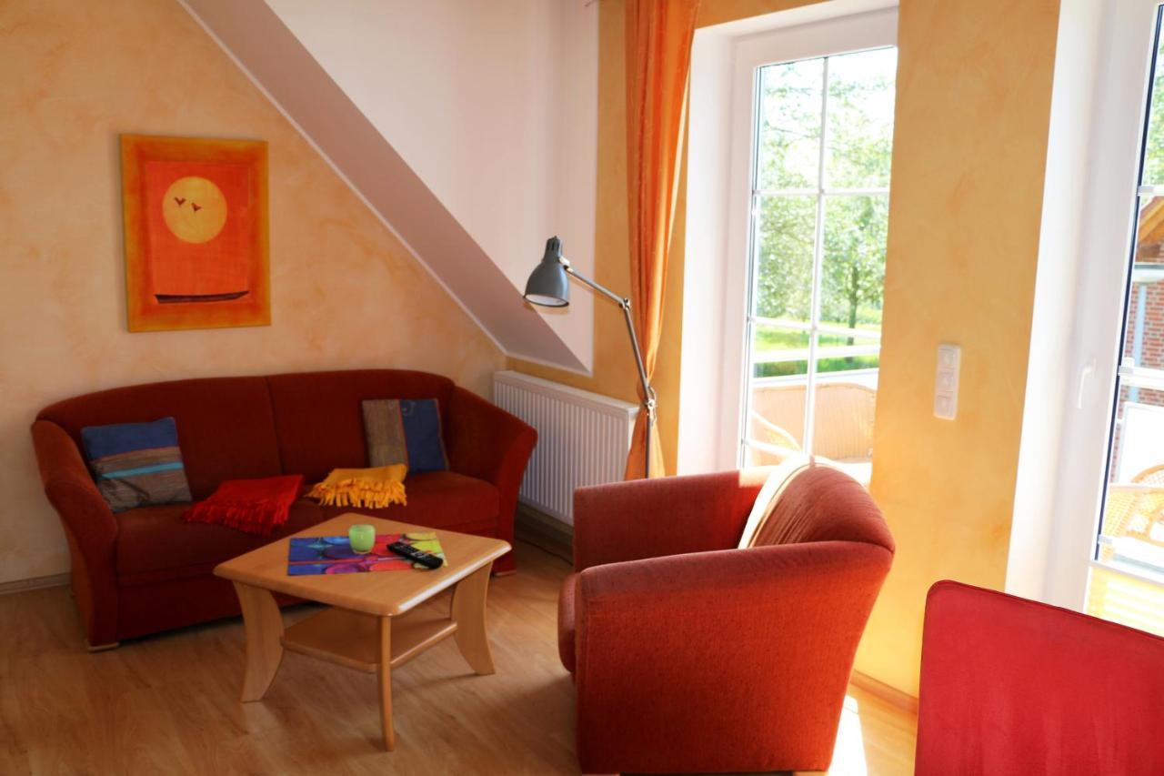 Ferienhaus Woelkchen ツィノヴィッツ エクステリア 写真