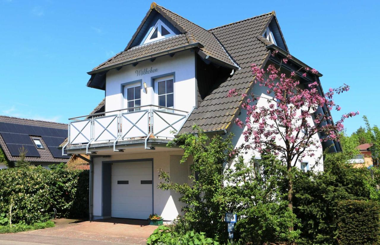 Ferienhaus Woelkchen ツィノヴィッツ エクステリア 写真